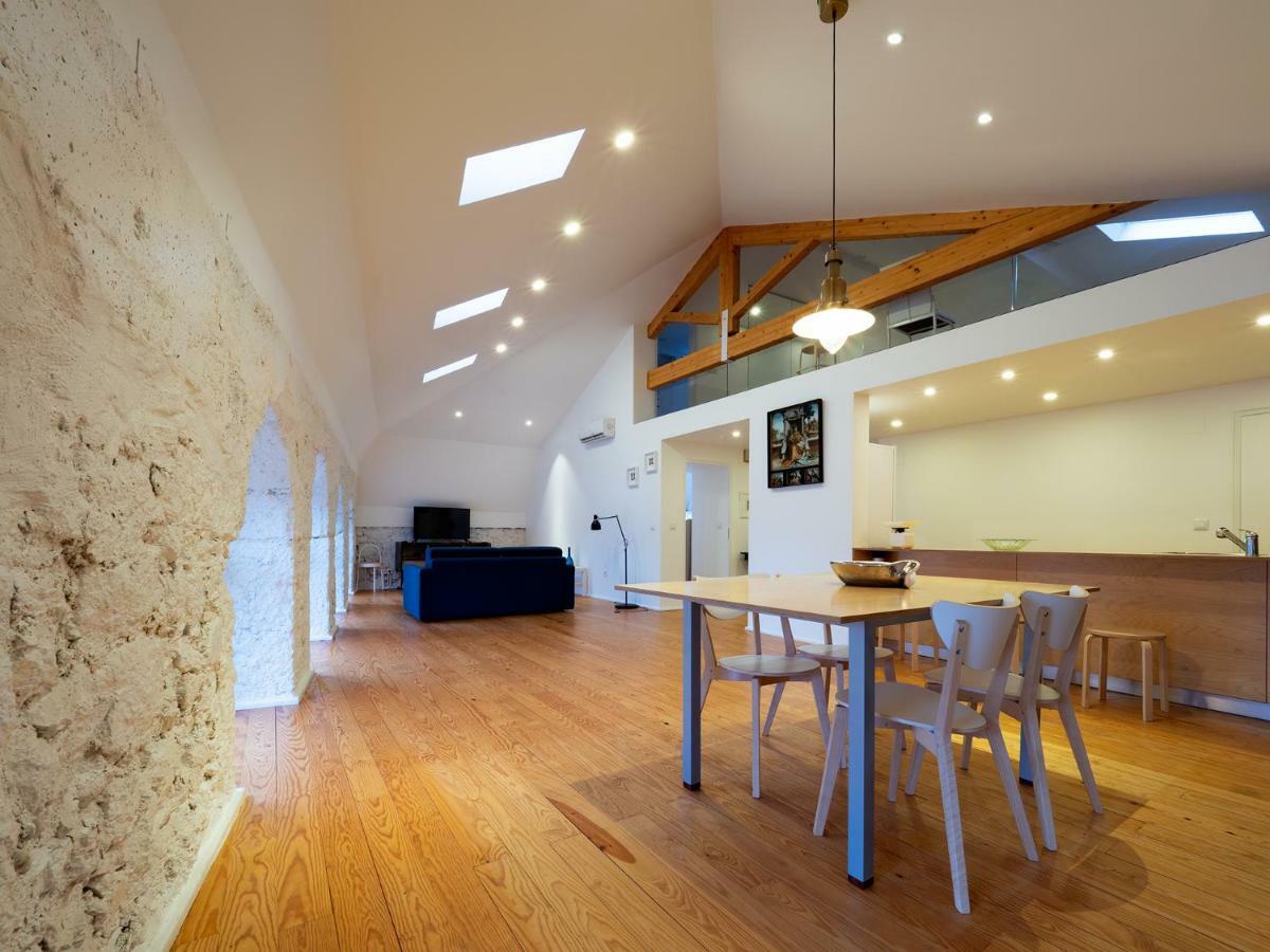 Apa M - Loft Guesthouse Jardim Das Maes Charming Vişeu Exterior foto