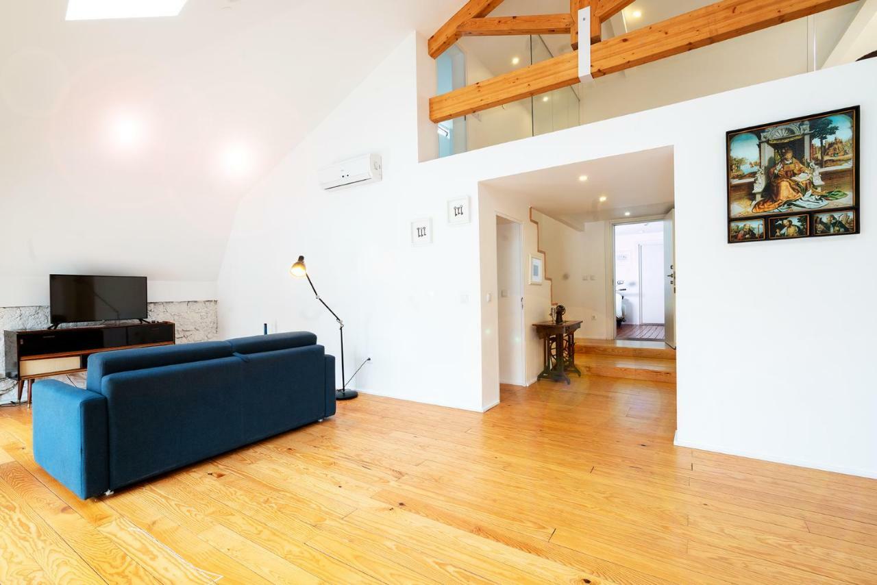 Apa M - Loft Guesthouse Jardim Das Maes Charming Vişeu Exterior foto